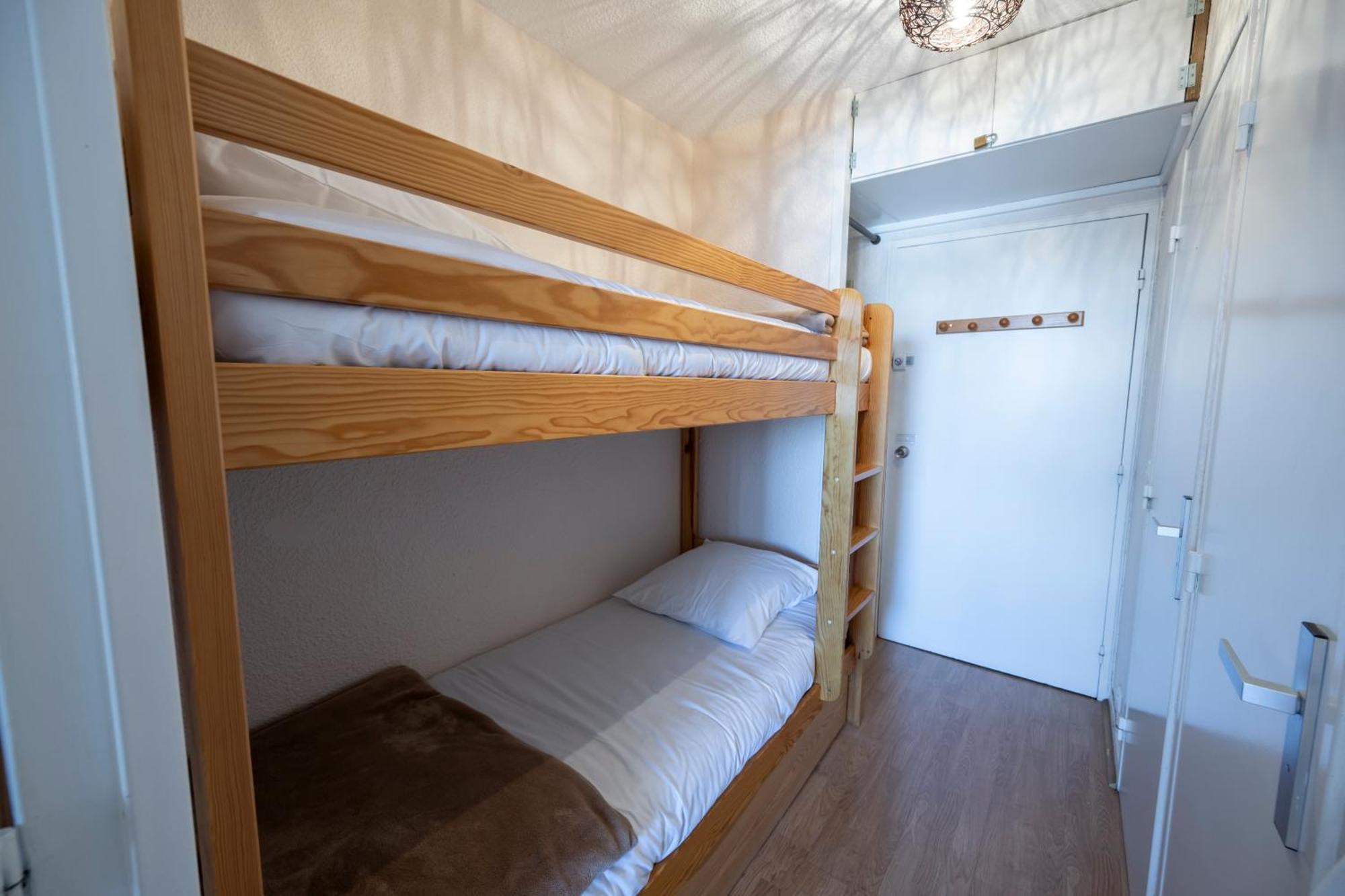Doux Crepuscule - Au Bord Des Pistes - Parking Apartment Enchastrayes Ngoại thất bức ảnh