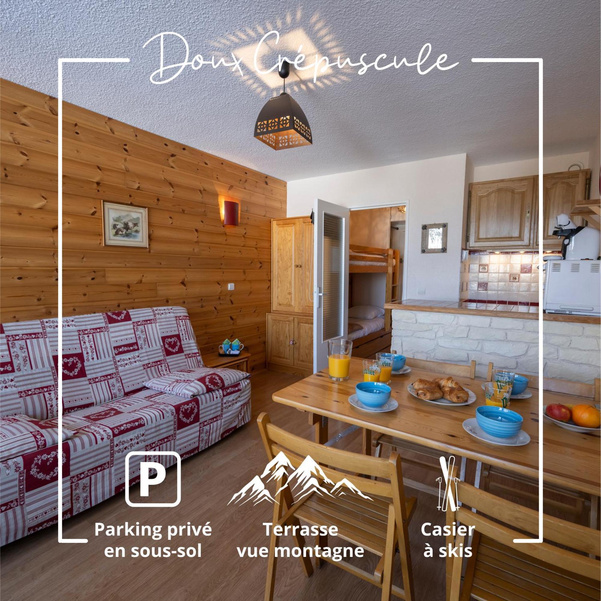 Doux Crepuscule - Au Bord Des Pistes - Parking Apartment Enchastrayes Ngoại thất bức ảnh
